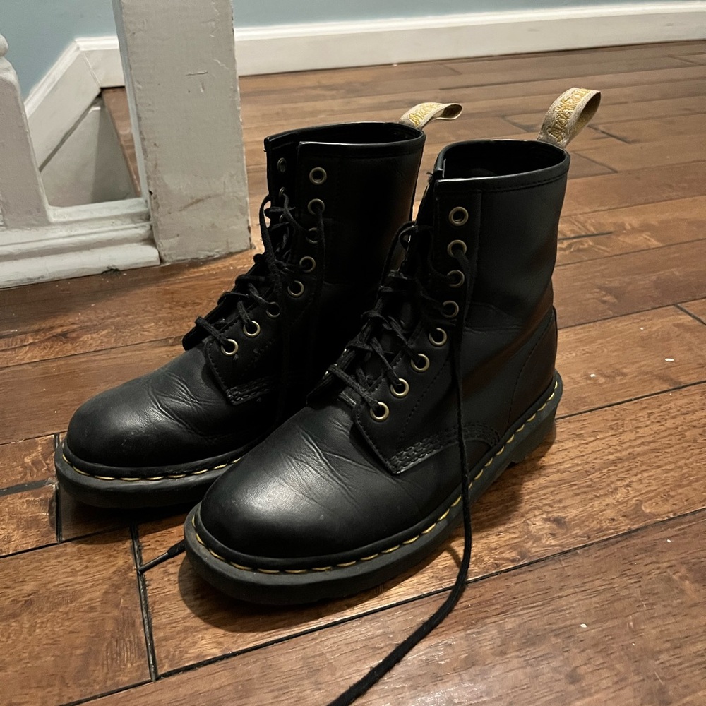 Classic Lace up Doc Martins